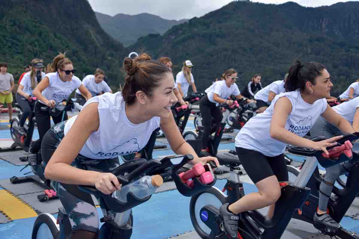 NIVEA lanza Clinical Tono Natural para continuar impulsando la seguridad y el empoderamiento de las mujeres colombianas