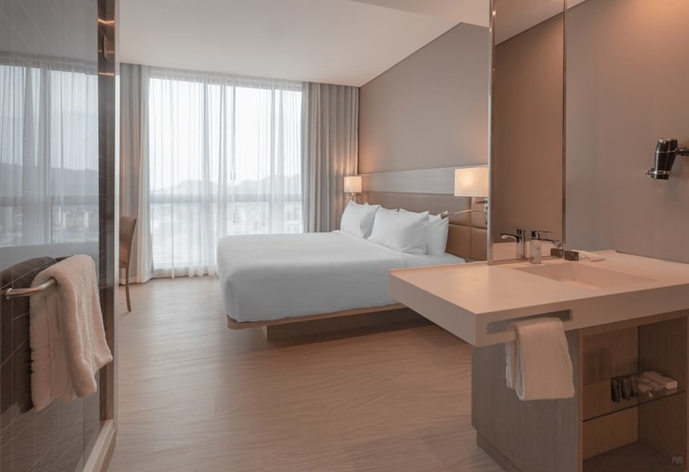 Experiencias únicas para parejas: Vacaciones con AC by Marriott Santa Marta