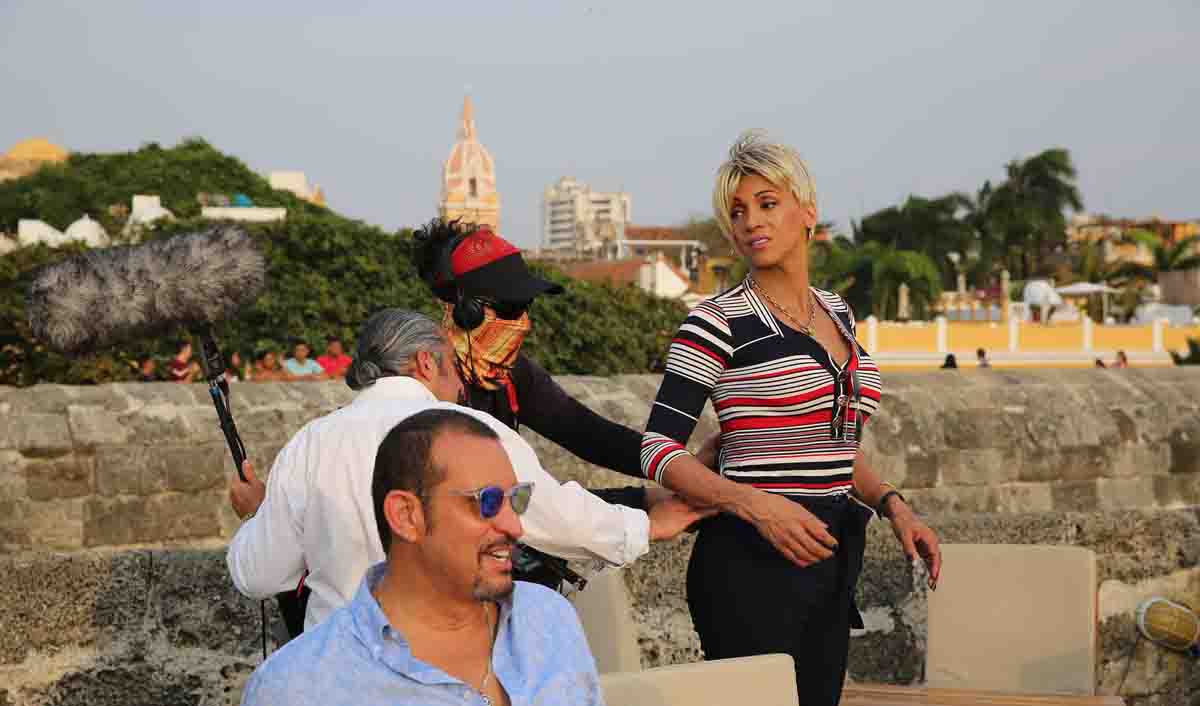 Harmonie, la reina de la noche, dirigida por Juana Jiménez del Toro