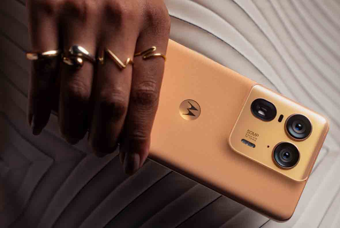 #HelloMa: cómo elegir el celular perfecto para regalar a mamá