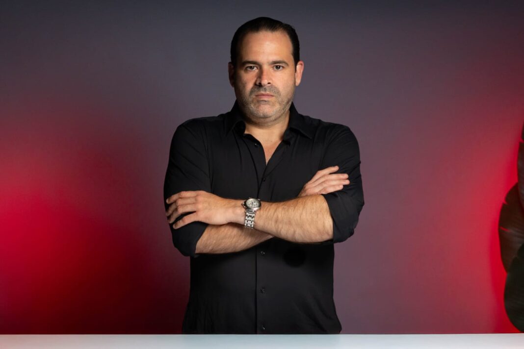 Mauricio Duque: Liderazgo y Éxito que Revoluciona la Educación en Línea y las Ventas Digitales