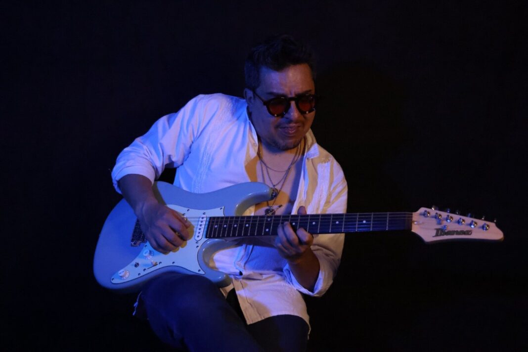 El cantautor Alejo Cruz estrena ‘Basta Ya’, un grito de desahogo convertido en balada rock