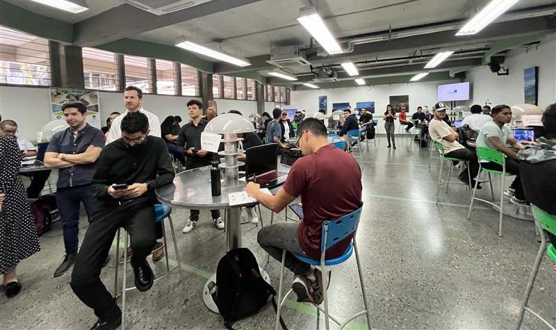 Minsait abre las puertas al talento emergente con su HackDay 2025–2026