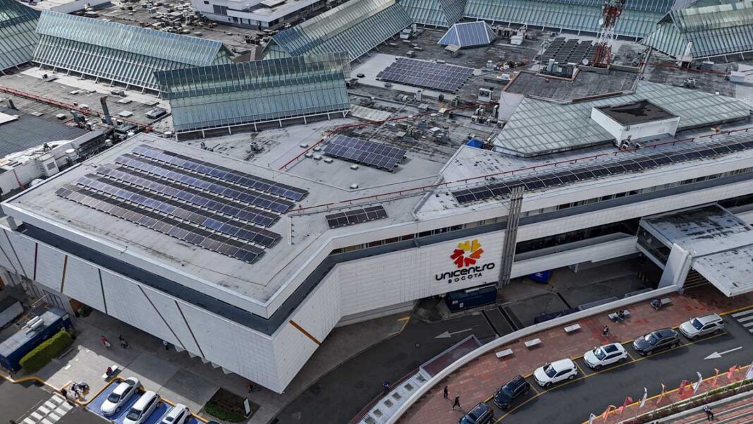 Unicentro Bogotá inaugura su planta fotovoltaica y consolida una operación más eficiente y sostenible
