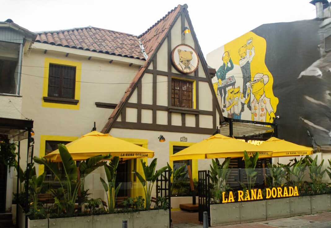Una rana, una cerveza y un pedacito de Caribe en Bogotá: crónica de una noche en el nuevo pub que está conquistando Usaquén