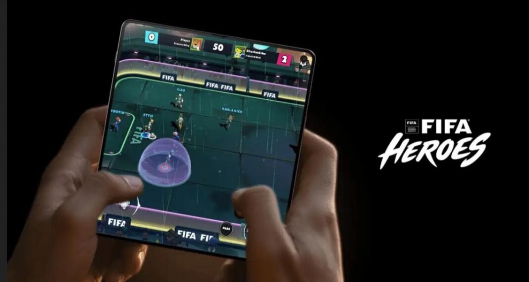 Motorola convierte el fútbol en juego: la marca se alía con FIFA Heroes y lleva la cancha al universo arcade