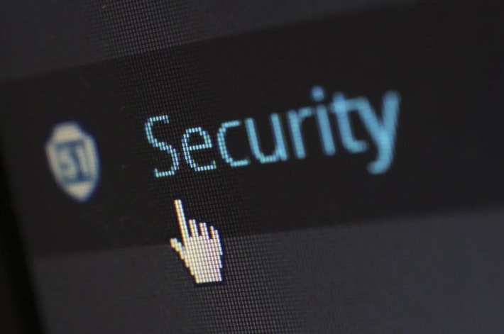 Las grandes amenazas digitales de 2026: IA, robo de identidades y la nueva crisis de confianza digital
