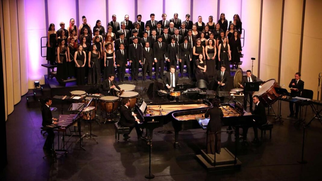 ¡Esta semana los recitales! Bogotá vibrará al ritmo de Carmina Burana, regresa en una imponente versión coral