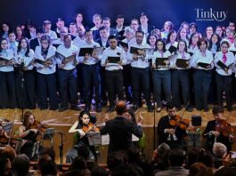 “Experiencia vocal Tinkuy”: 100 voces en un encuentro inmersivo que invita a cantar, recordar y celebrar la vida