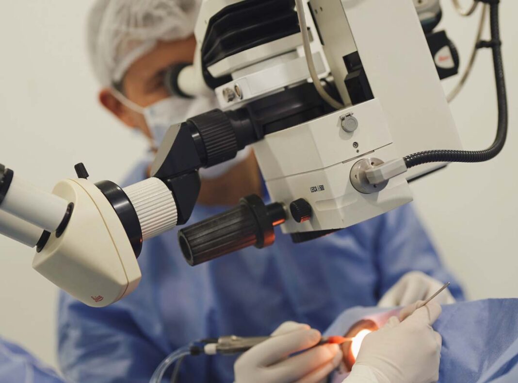 LASIK y cataratas: las cirugías visuales que más consultan los colombianos durante las vacaciones