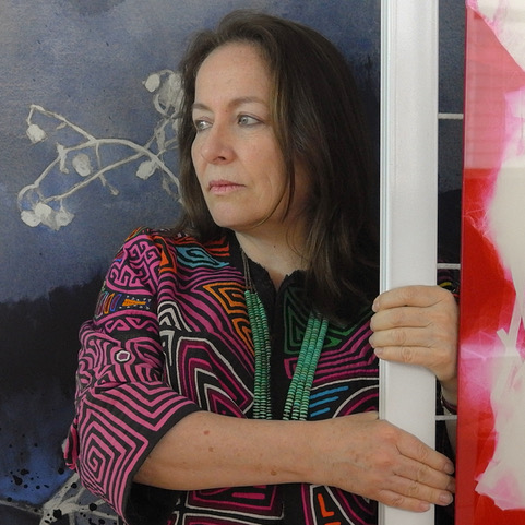Lorenza Panero presenta su obra más reciente en la exposición “Evanescente”, en la galería la Balsa de Bogotá