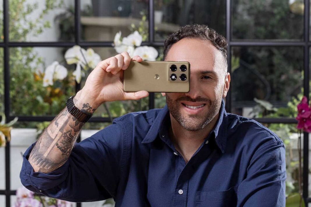 Motorola reúne a las leyendas del fútbol latinoamericano para encender la pasión tecnológica rumbo al Mundial FIFA 2026