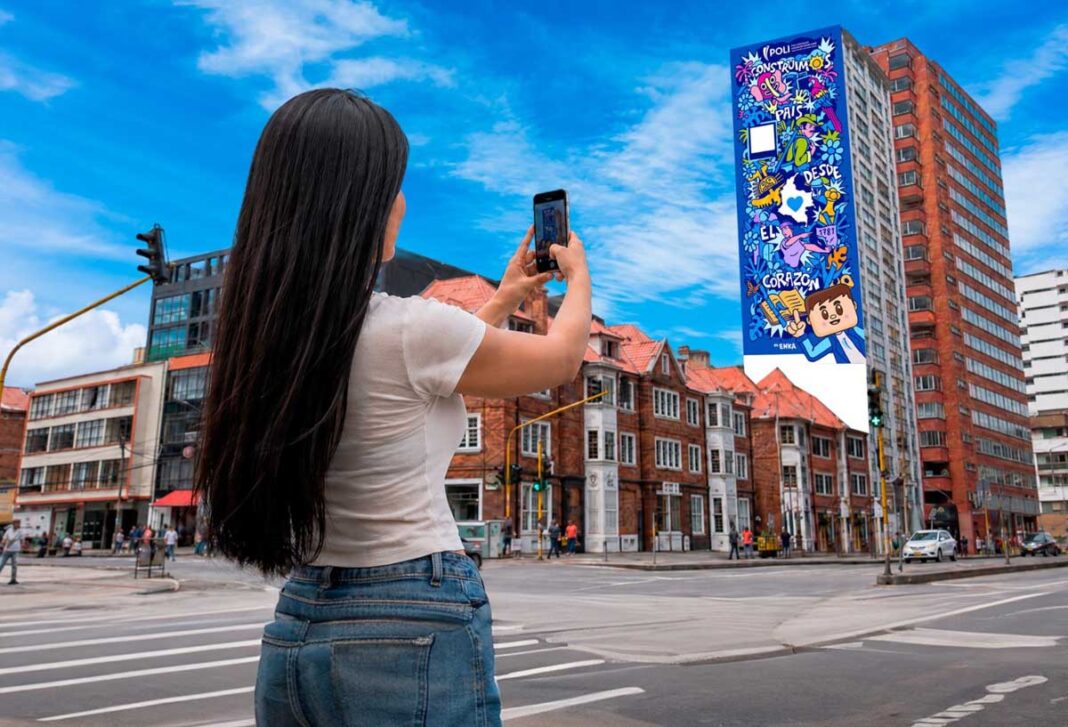 Del branding a la interacción: el mural interactivo con el que el Poli lleva el marketing educativo a la calle