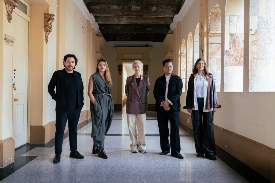 La Bienal Internacional de Arte y Ciudad de Bogotá regresa en 2027 y anuncia a su Comité Curatorial