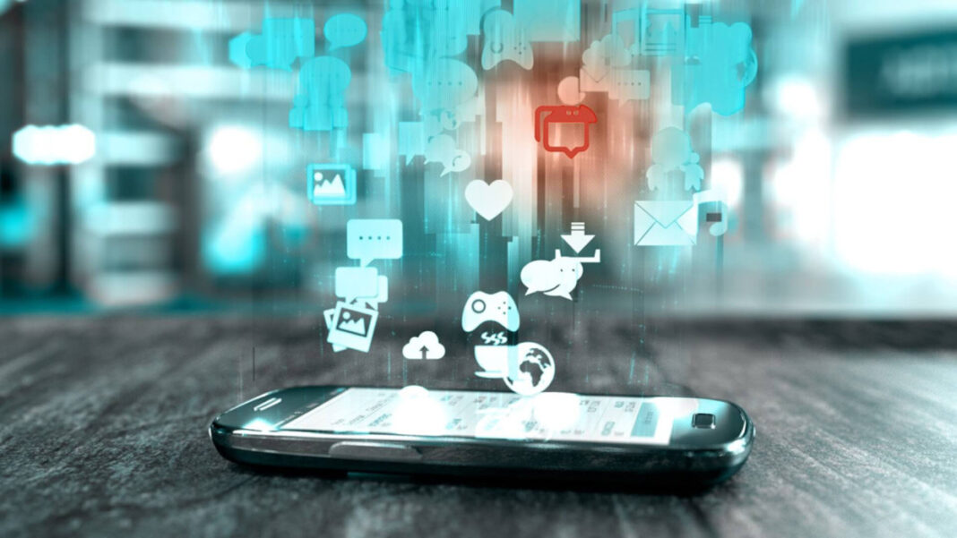 ¿La cámara de tu teléfono te está vigilando? Señales de alerta y cómo proteger tu privacidad