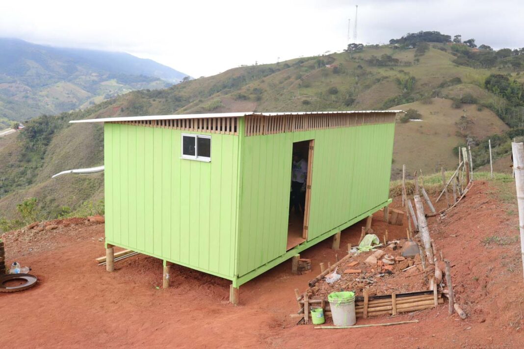 Reconstruir una vivienda es recuperar la seguridad y la esperanza: Fundación Barco sostiene acciones que acompañan a las familias tras el terremoto
