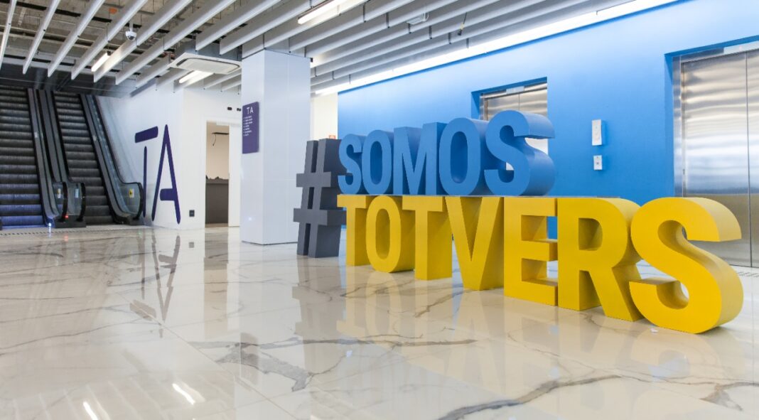 TOTVS participa en la IX Cumbre del Petróleo, Gas y Energía en Cartagena