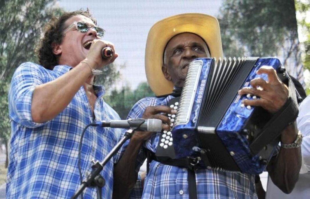 Hace ocho años Carlos Vives lloró en Valledupar cantando ‘Sin ti’